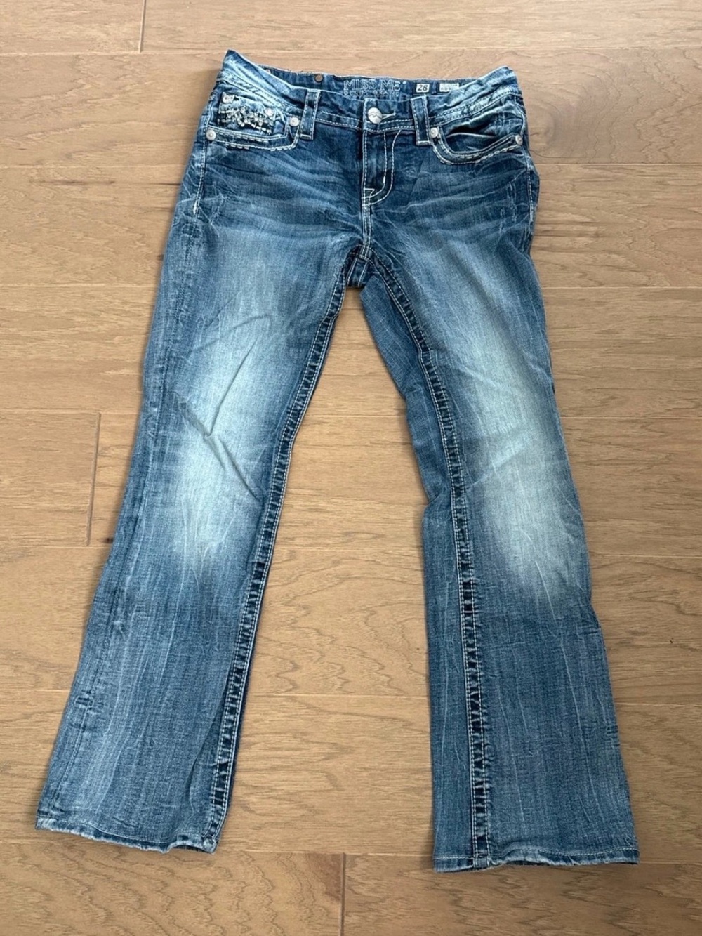 Miss Me easy boot embellished jeans petite 28